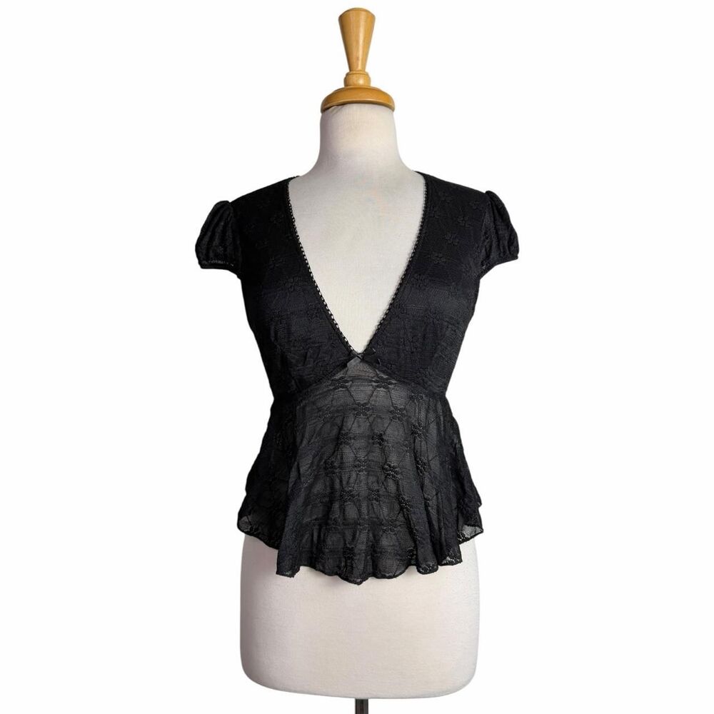 Goth Romantic Black Lace Babydoll Peplum Top Sheer Cap Sleeve Y2K Top Medium